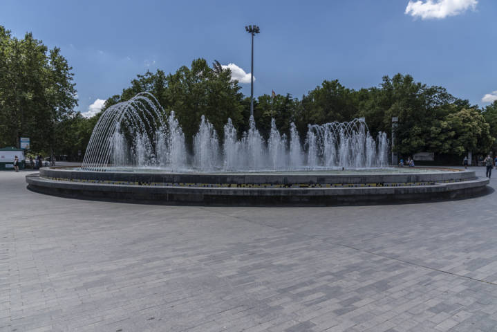 28 - Valladolid - ciudad - plaza de Zorrilla